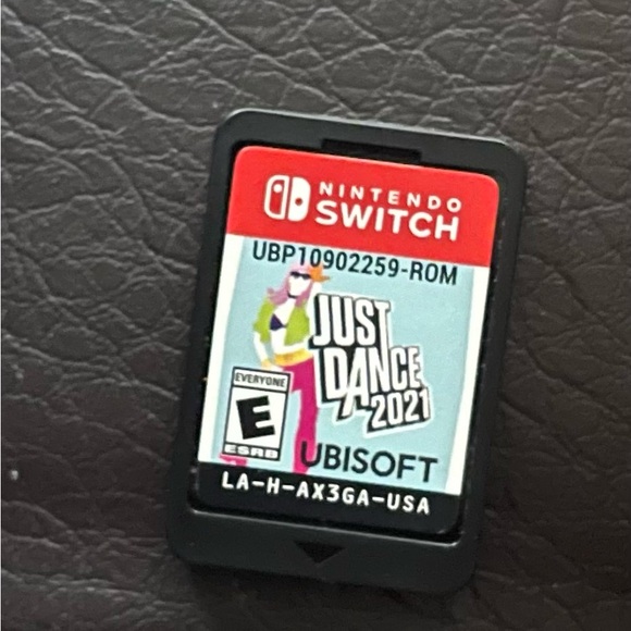 Nintendo Switch games good condition - Picture 2 of 2